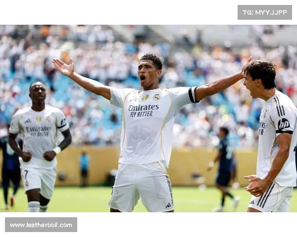 揭秘皇马为何始终坚持白色球衣的五大深层原因分析